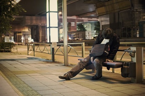Бездомным и пьяным в Москве не грозит замерзнуть на улице