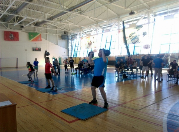 Команда ГБУ «Энергия» приняла участие в соревнованиях по гиревому спорту