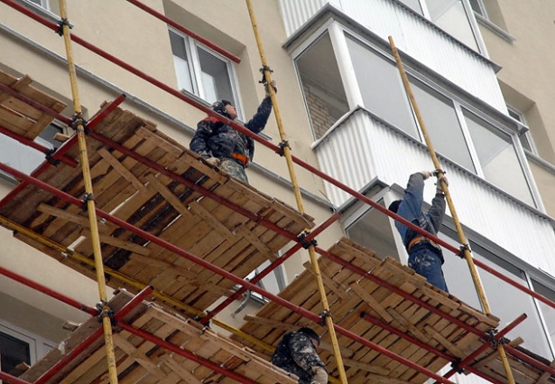 Почти 250 домов начнут капитально ремонтировать с сентябре-октябре