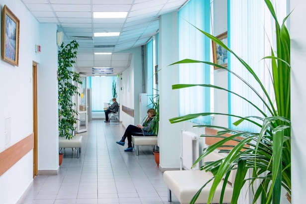 Более 100 объектов здравоохранения построили и реконструировали в Москве