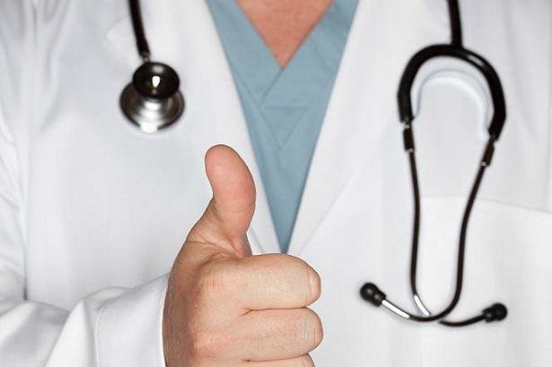 Хирург и уролог стали самыми доступными врачами в столичных поликлиниках