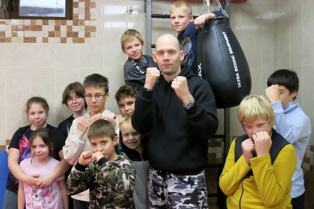 В Воскресной школе Филаретовского храма Зеленограда прошел урок самообороны для детей