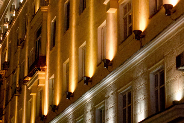 Исторические здания около станций МЦК украсят подсветкой