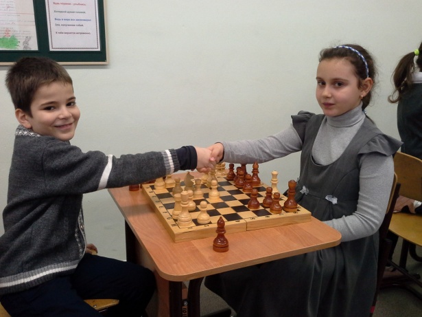 В школе № 852 прошел новогодний турнир по шахматам среди учащихся