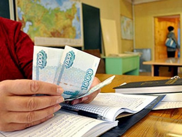 Общественная палата открыла «горячую линию» по вопросам сбора денег в школьных секциях