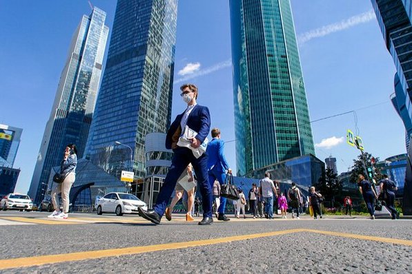 Ефимов: Почти 800 тыс. субъектов малого и среднего бизнеса работает в столице