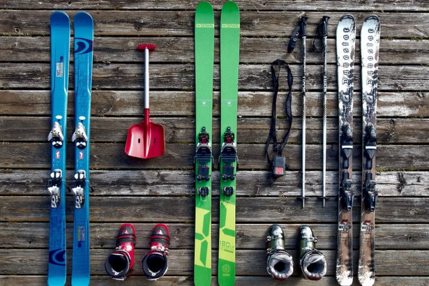 В электричках ОЖД пассажиры могут провозить лыжи и сноуборды любого размера