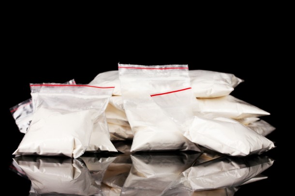 Полицейские Силино задержали подозреваемых в сбыте и хранении наркотиков