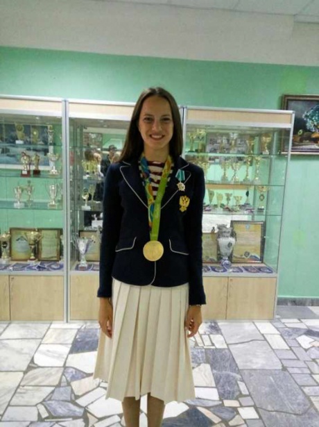 Олимпийская чемпионка из Зеленограда поздравила родную школу