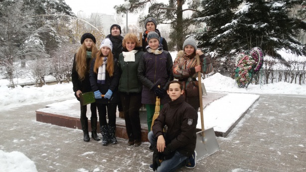 Школьники Силино приняли участие в патриотической акции к 75-летию Битвы за Москву