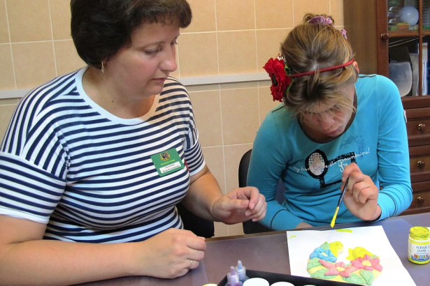 ГБУ «Ремесла» ведет обучение детей-инвалидов