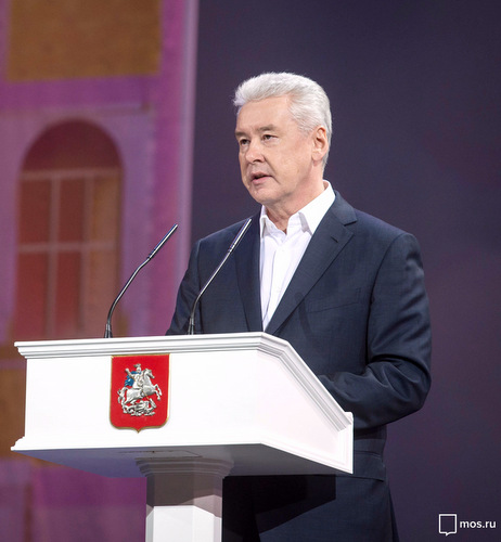 Собянин поздравил лауреатов ежегодной московской премии "Крылья аиста"