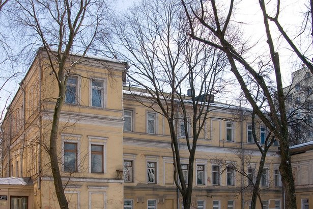 Собянин осмотрел итоги реставрации здания в Хохловском переулке
