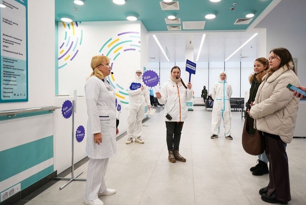 Анастасия Ракова: Более 11 тысяч москвичей посетили открытые экскурсии в крупнейших больницах страны