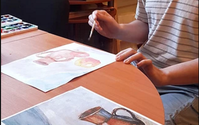 ГБУ «Ремесла» помогает своим воспитанникам освоить акварельную живопись