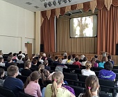 Ветераны Силино и ученики школы №718 посмотрели фильм о Клинско-Солнечногорском рубеже