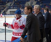 Сергей Собянин открыл гала-матч в рамках хоккейного турнира «Кубок легенд»