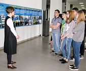 Ученики школы №718 в Силино посетили завод «Микрон» в рамках акции «Неделя без турникетов»